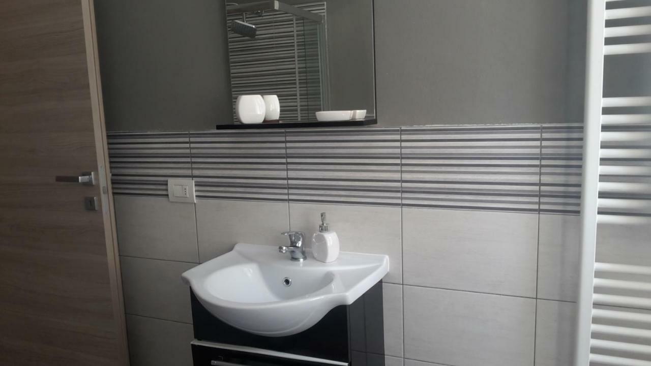 Apartamento Mamma Casa Superior Rímini Exterior foto